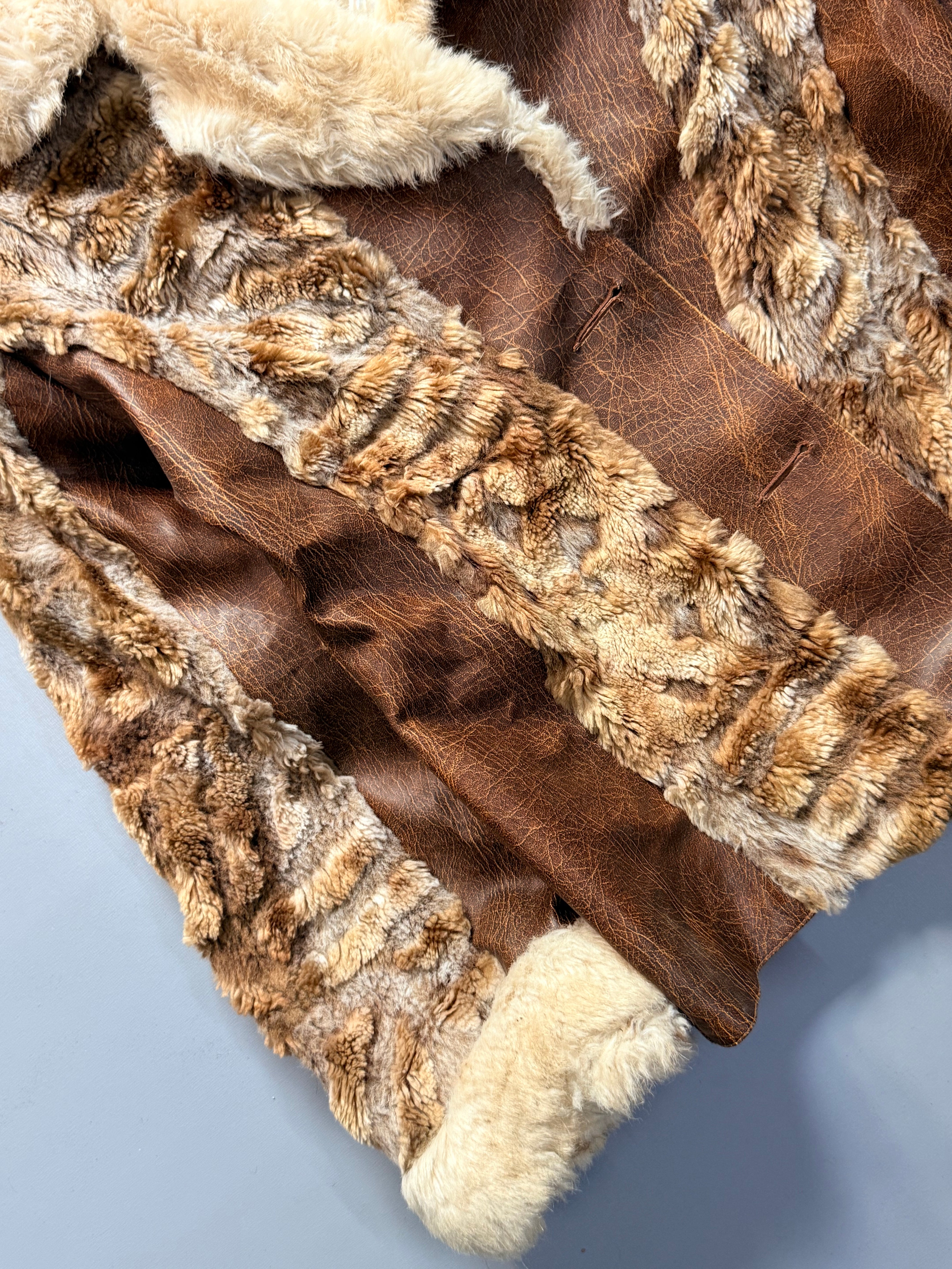 Fur-Leather coat (S/M/L)