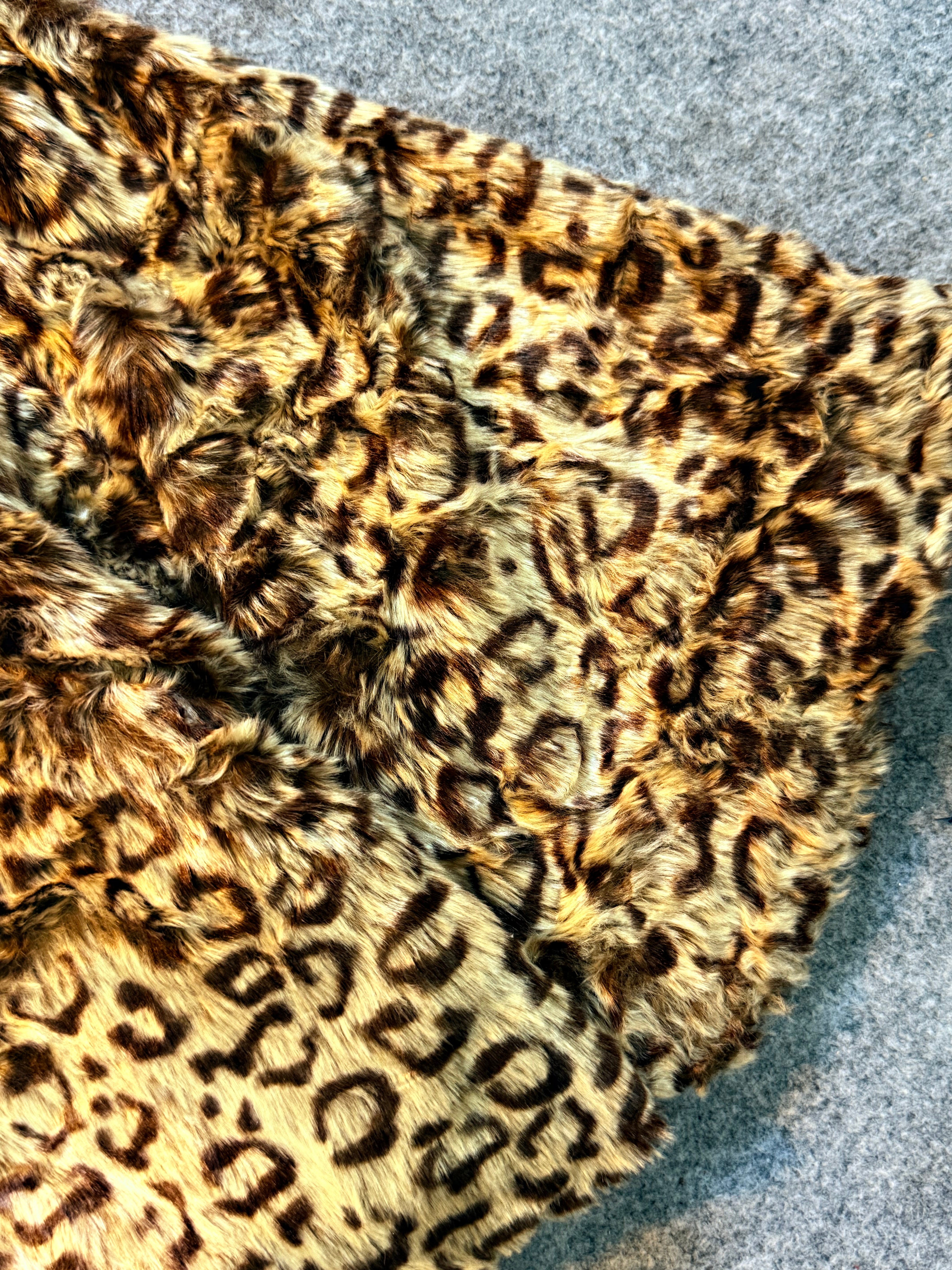 Animal print fur coat(XS/S)