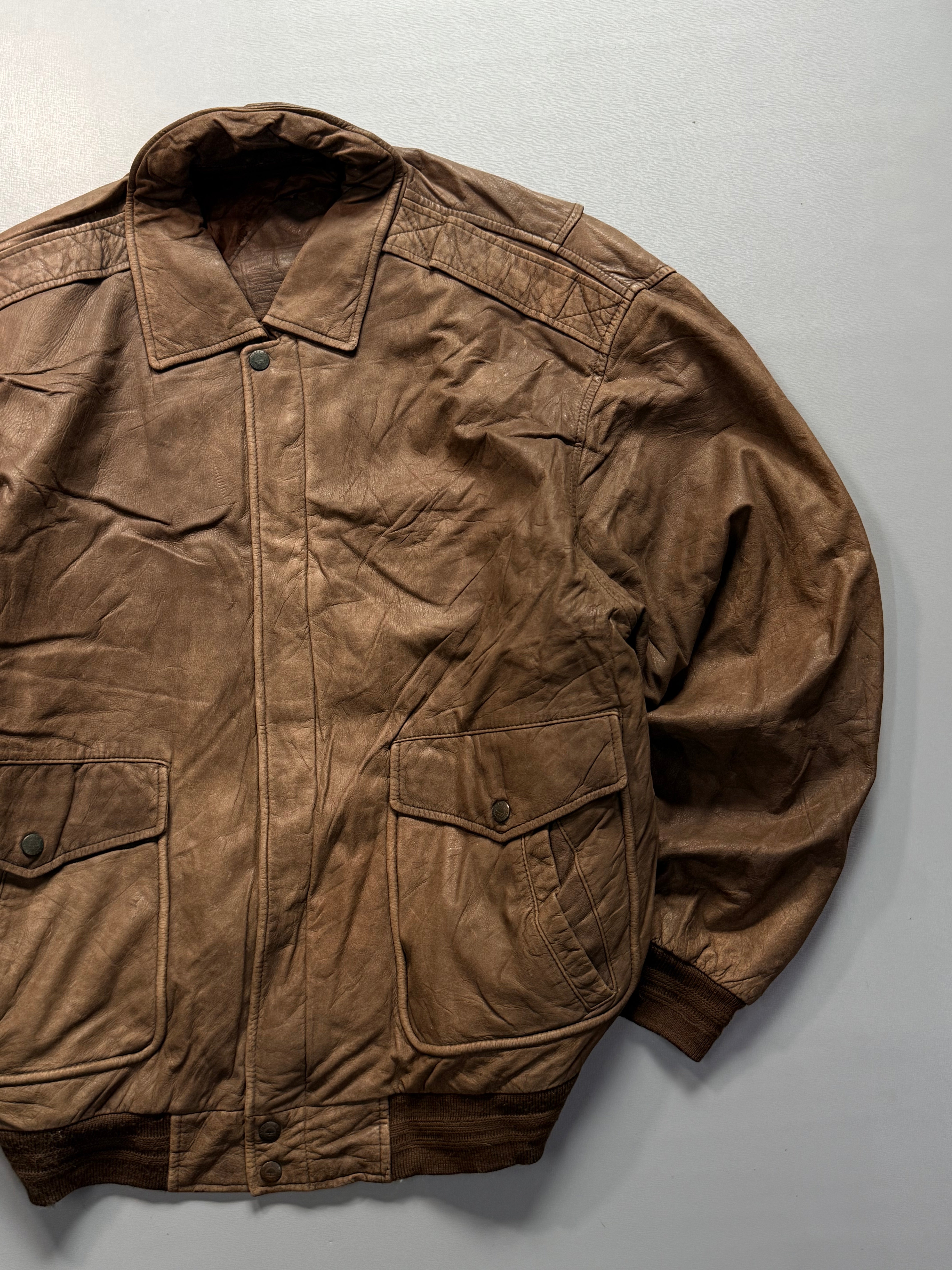 Bomber leather jacket(L/XL)